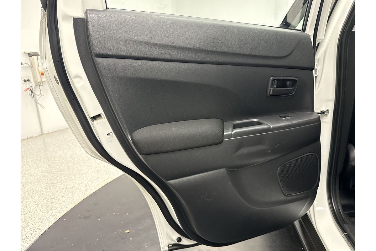 2019 Mitsubishi ASX ES XC