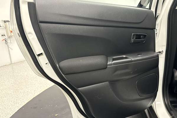 2019 Mitsubishi ASX ES XC