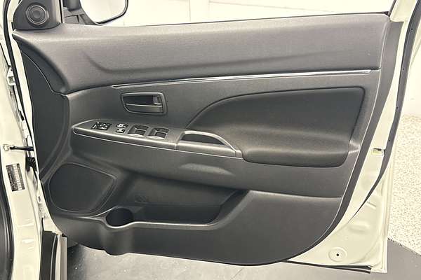 2019 Mitsubishi ASX ES XC