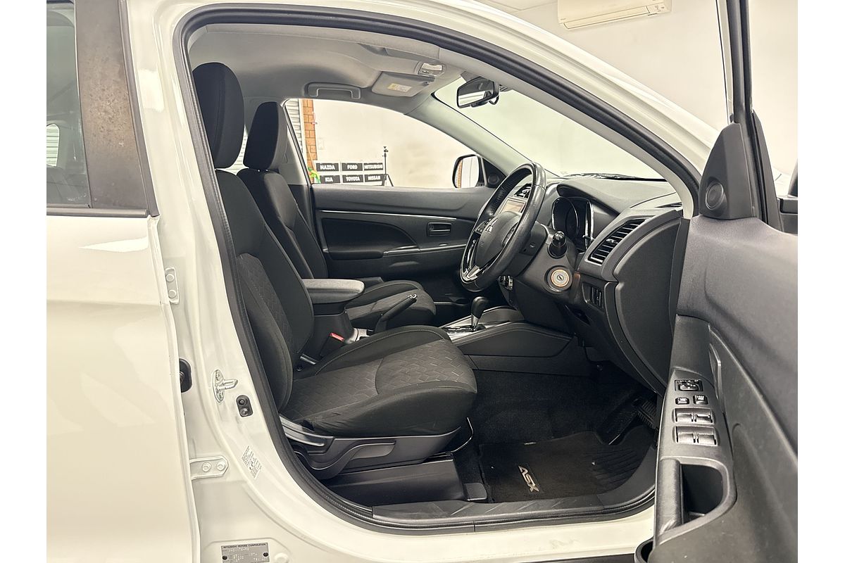 2019 Mitsubishi ASX ES XC