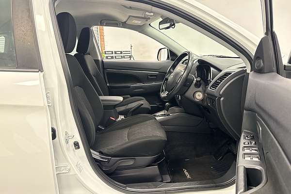 2019 Mitsubishi ASX ES XC