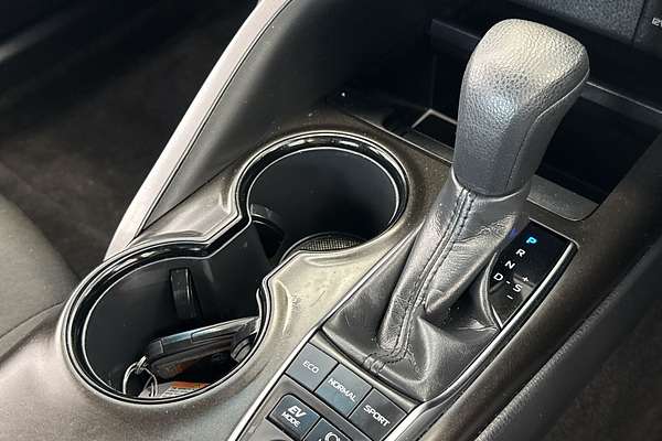 2024 Toyota Camry Ascent AXVH70R