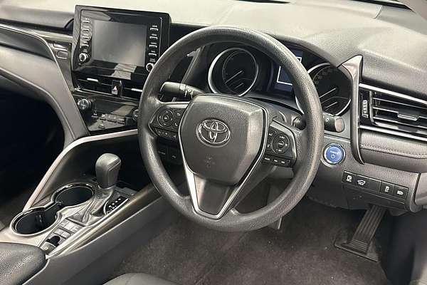 2024 Toyota Camry Ascent AXVH70R