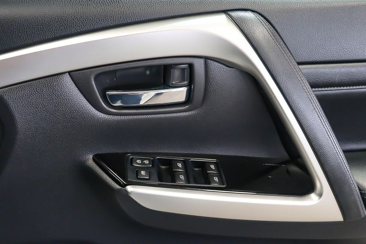 2023 Mitsubishi Pajero Sport Exceed QF