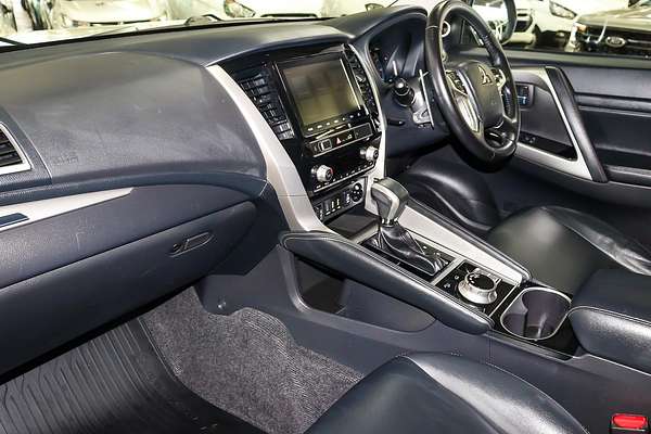 2023 Mitsubishi Pajero Sport Exceed QF