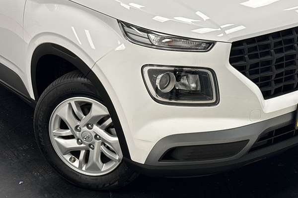 2023 Hyundai Venue Active QX.V5