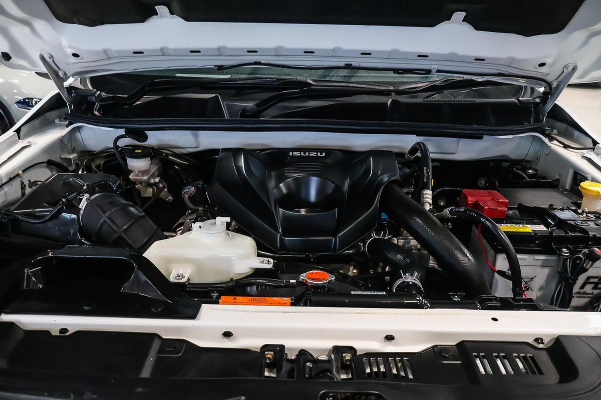 2021 Isuzu MU-X LS-M