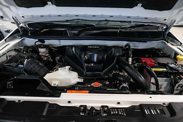 2021 Isuzu MU-X LS-M