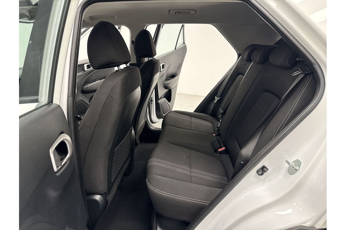 2023 Hyundai Venue Active QX.V5