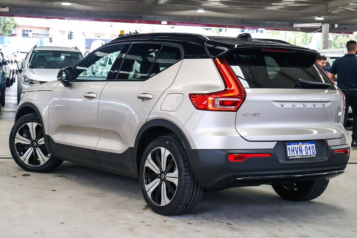 2022 Volvo XC40 Recharge Pure Electric