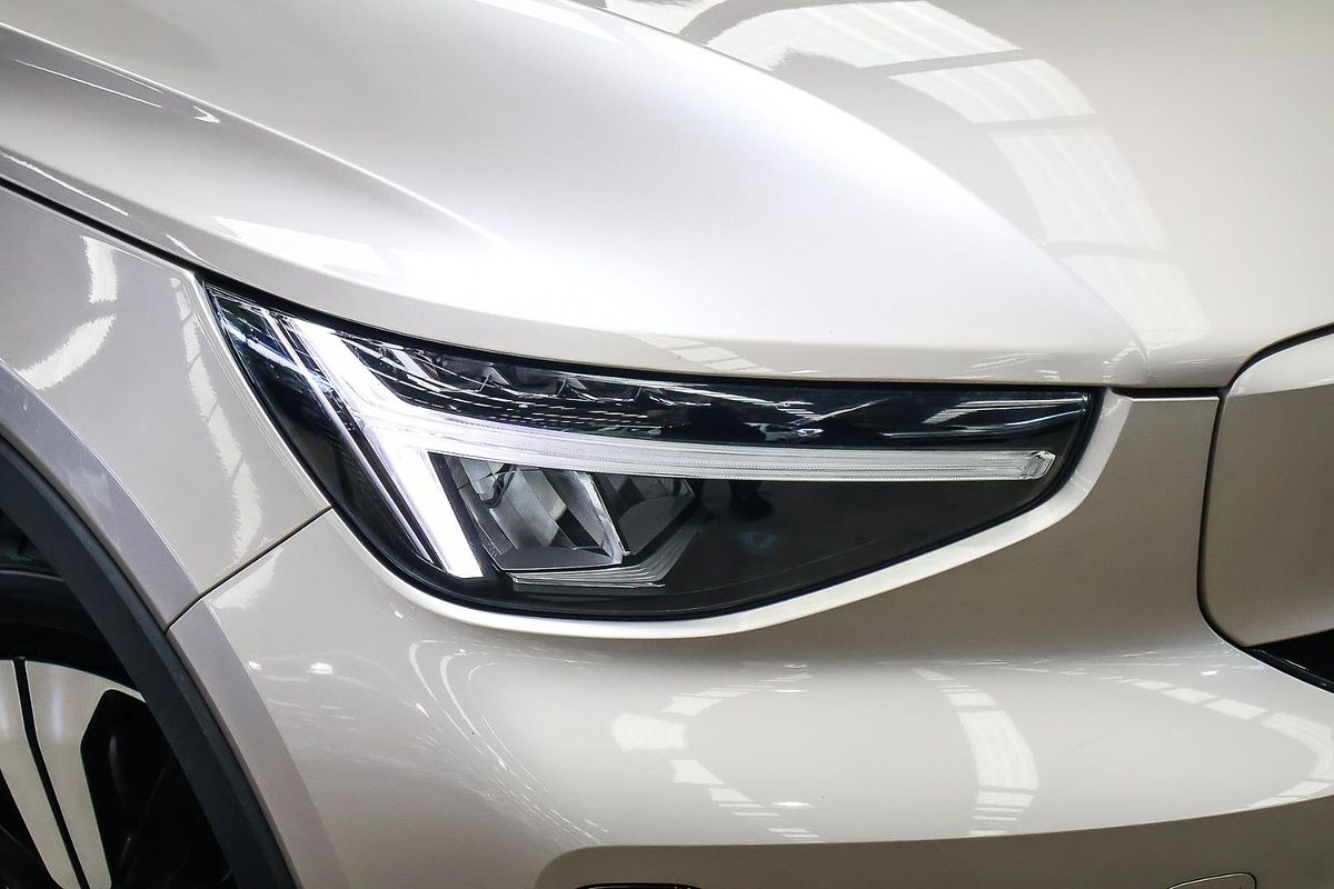 2022 Volvo XC40 Recharge Pure Electric