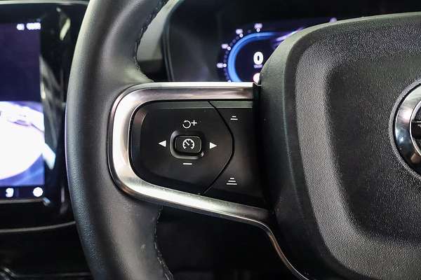 2022 Volvo XC40 Recharge Pure Electric