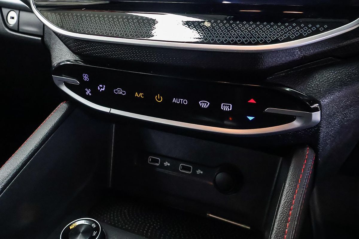 2023 LDV T60 Max LUXE SK8C 4X4