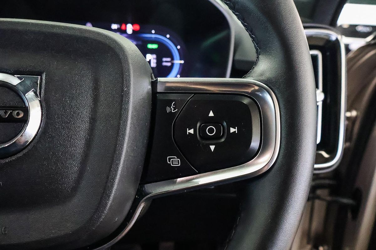 2022 Volvo XC40 Recharge Pure Electric