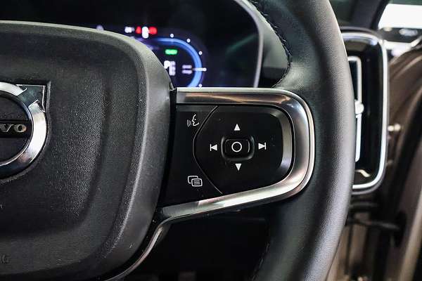 2022 Volvo XC40 Recharge Pure Electric