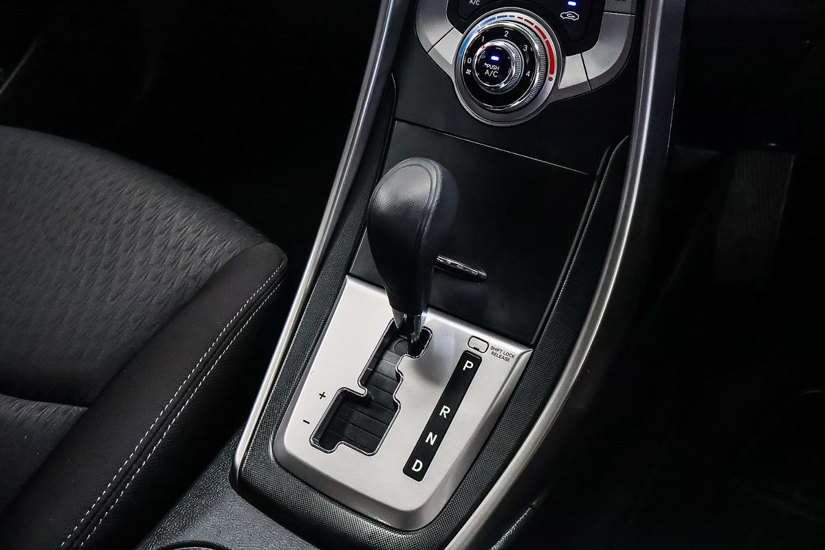 2013 Hyundai Elantra Active MD2