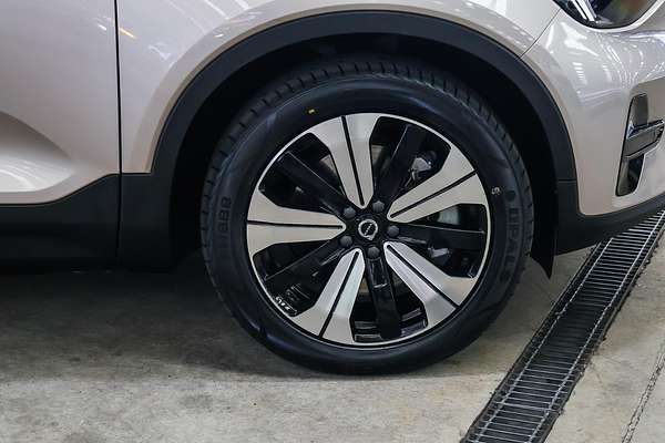 2022 Volvo XC40 Recharge Pure Electric