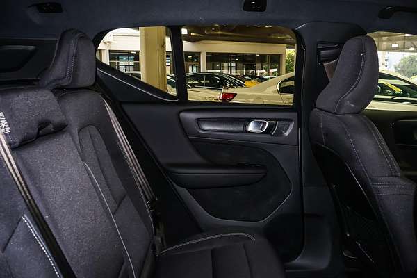 2022 Volvo XC40 Recharge Pure Electric