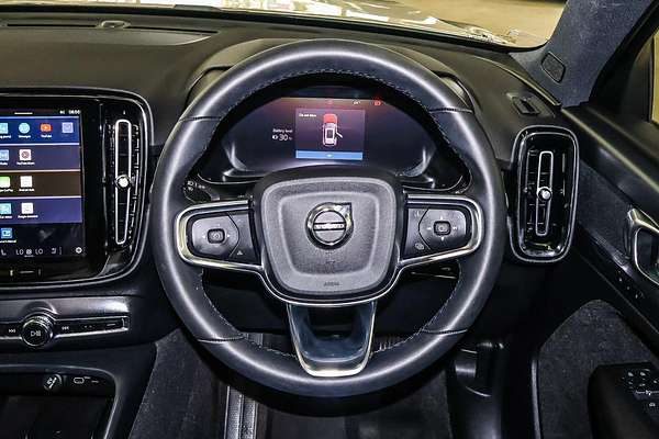 2022 Volvo XC40 Recharge Pure Electric