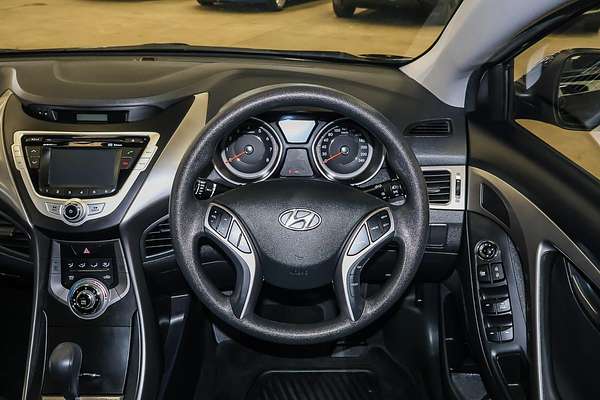 2013 Hyundai Elantra Active MD2