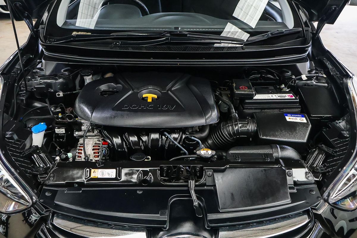 2013 Hyundai Elantra Active MD2