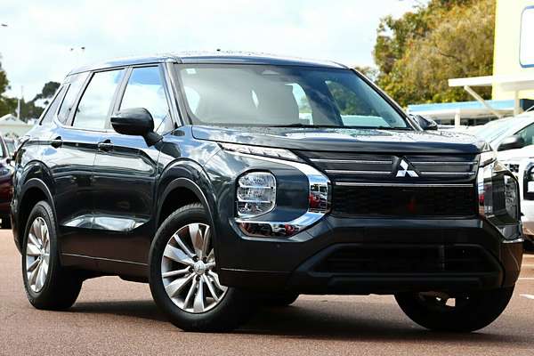 2025 Mitsubishi Outlander ES ZM