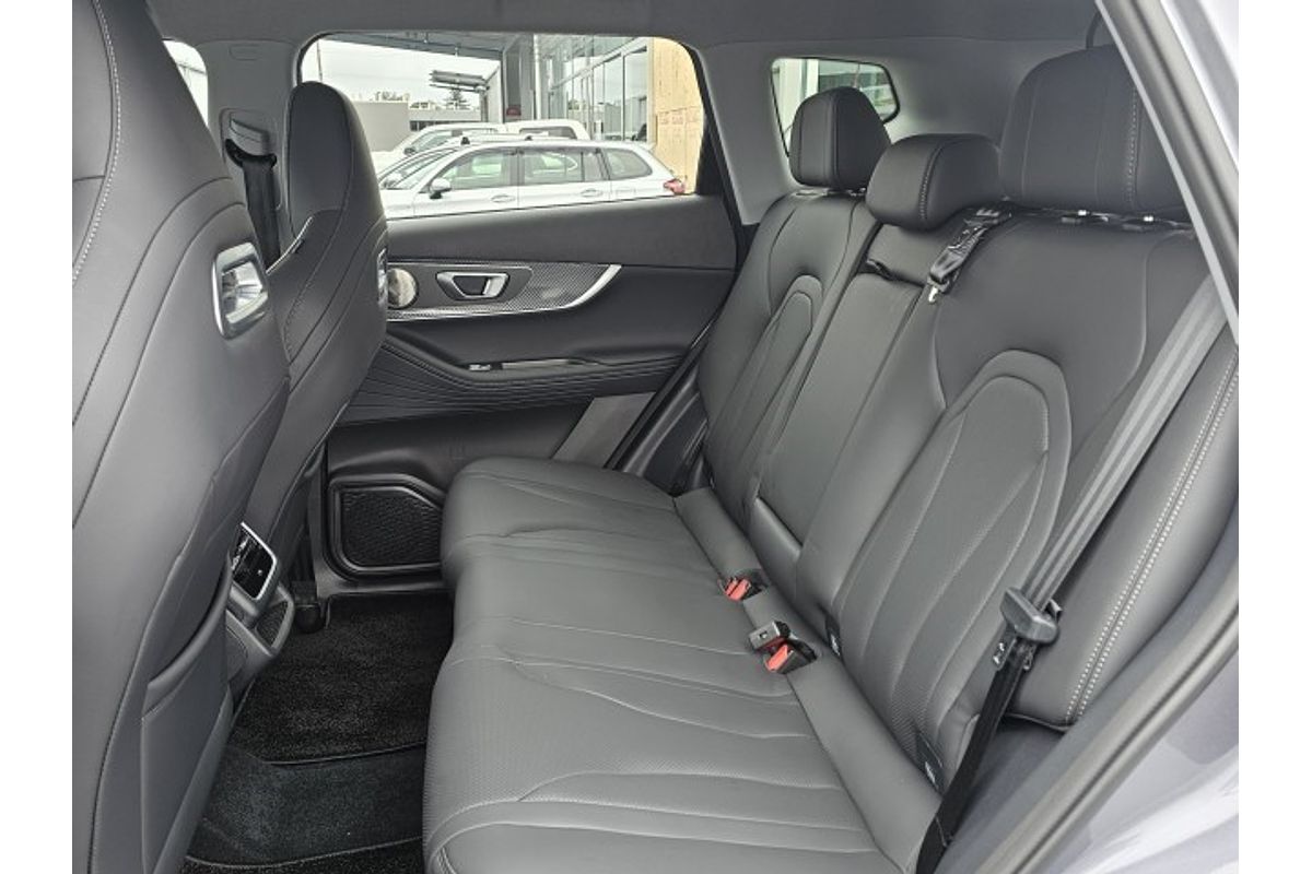 2025 Chery Tiggo 7 Pro URBAN BLACK EDITION PHEV