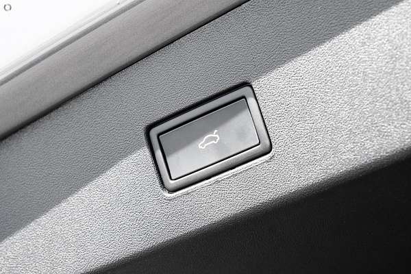 2025 Volkswagen Tayron 150TSI Life R4