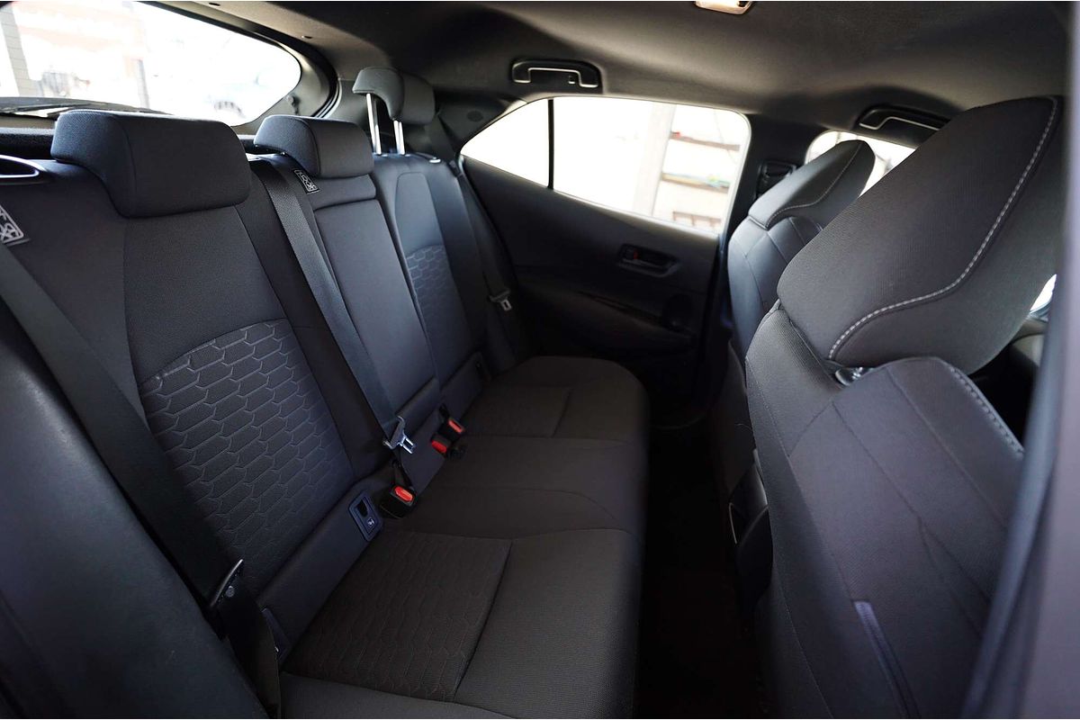 2022 Toyota Corolla Ascent Sport Hybrid ZWE211R