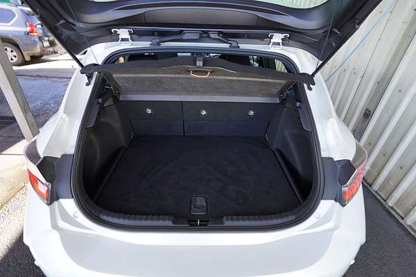 2022 Toyota Corolla Ascent Sport Hybrid ZWE211R