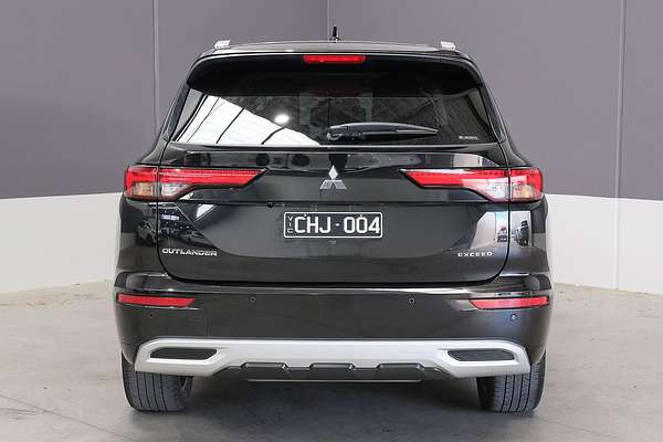 2022 Mitsubishi Outlander Exceed ZM