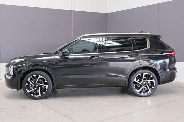 2022 Mitsubishi Outlander Exceed ZM