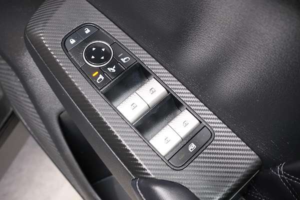 2022 Mitsubishi Outlander Exceed ZM