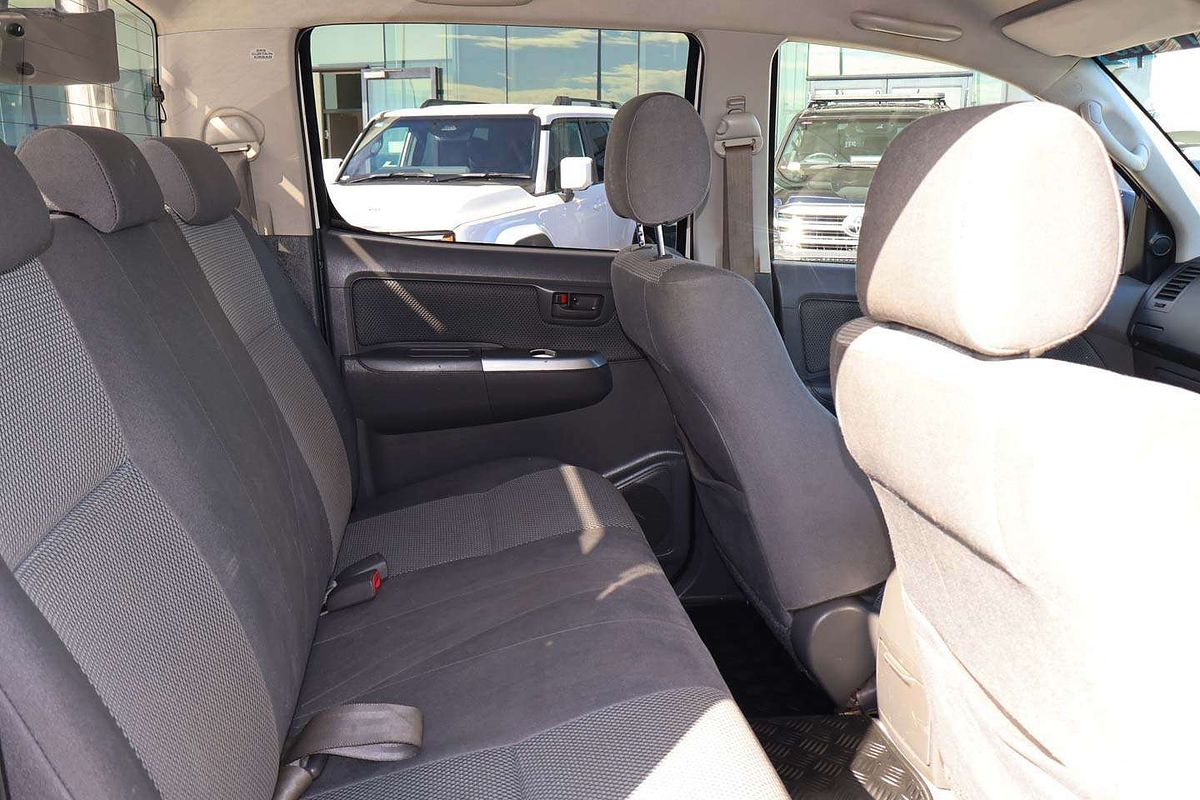 2013 Toyota Hilux SR5 KUN26R 4X4