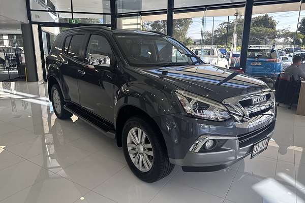 2018 Isuzu MU-X LS-T