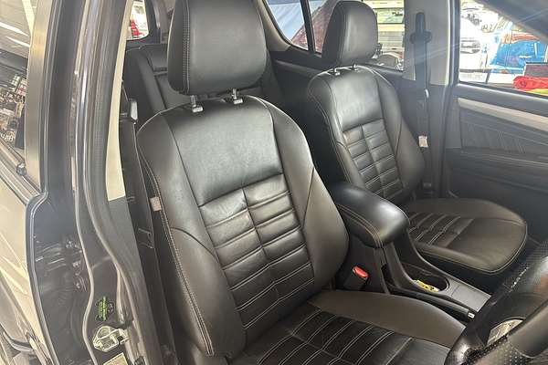 2018 Isuzu MU-X LS-T