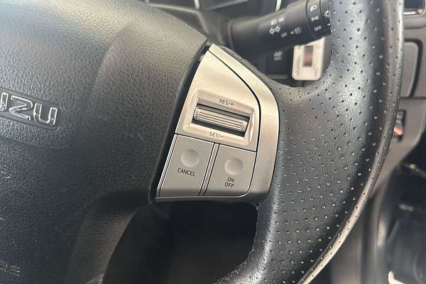 2018 Isuzu MU-X LS-T