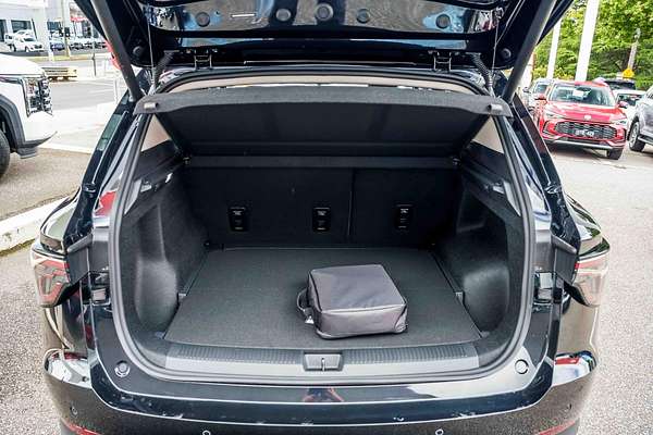 2025 MG MGS5 EV Essence 62 ZS3EM