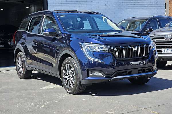 2025 Mahindra XUV700 AX7L