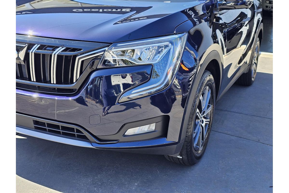 2025 Mahindra XUV700 AX7L