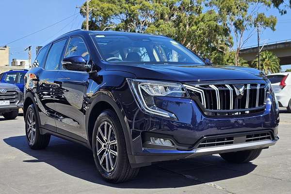 2025 Mahindra XUV700 AX7L