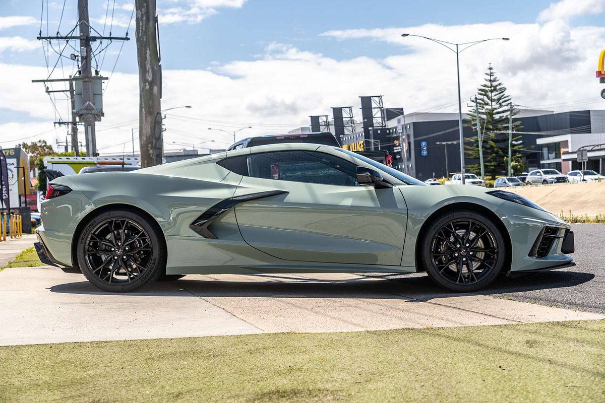 2024 Chevrolet Corvette Stingray 2LT C8