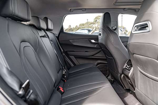 2025 Chery Tiggo 4 Hybrid Ultimate