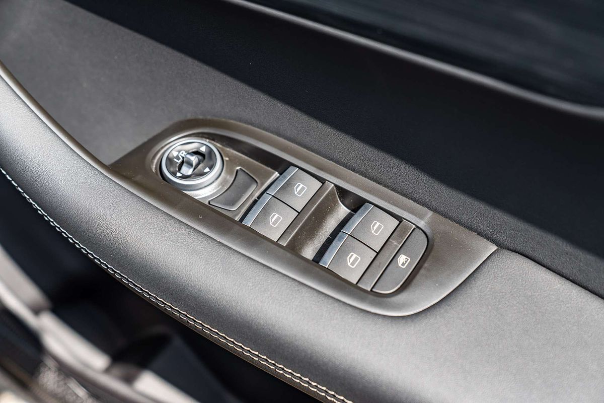 2025 Chery Tiggo 4 Hybrid Urban