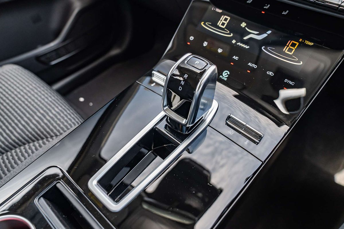 2025 Chery Tiggo 4 Hybrid Urban