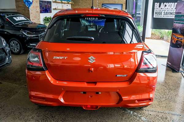 2025 Suzuki Swift Hybrid GLX UZ