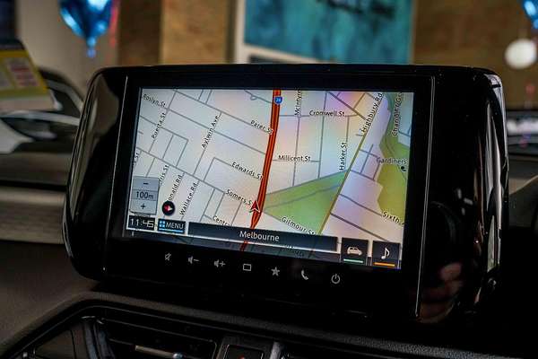 2025 Suzuki Swift Hybrid GLX UZ