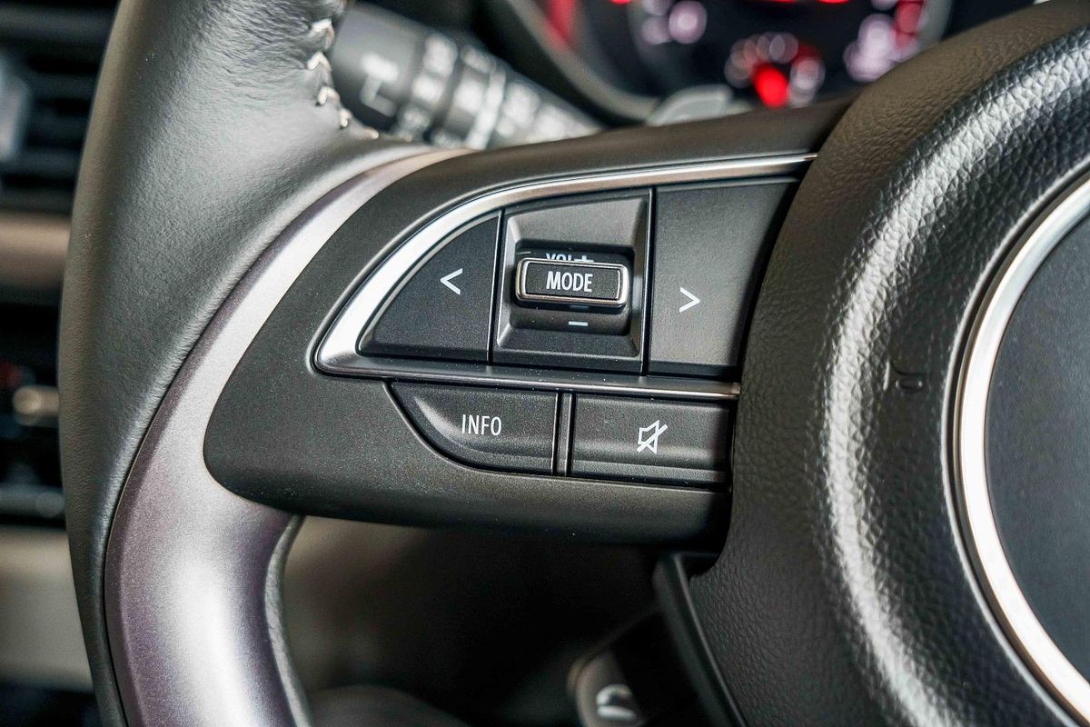 2025 Suzuki Swift Hybrid GLX UZ