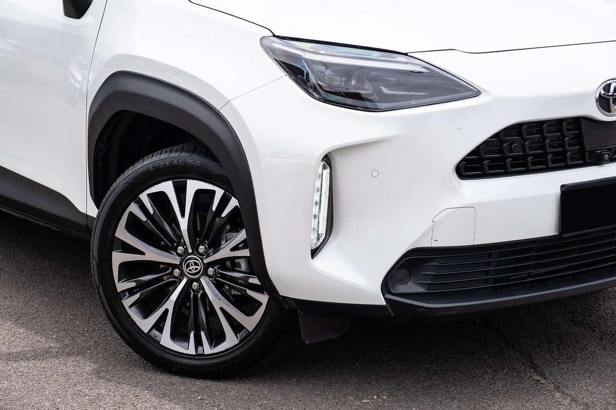 2022 Toyota Yaris Cross Urban MXPB10R