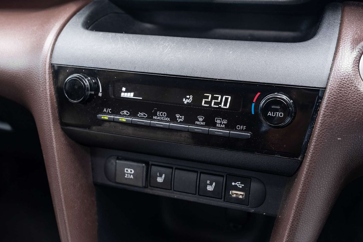 2022 Toyota Yaris Cross Urban MXPB10R